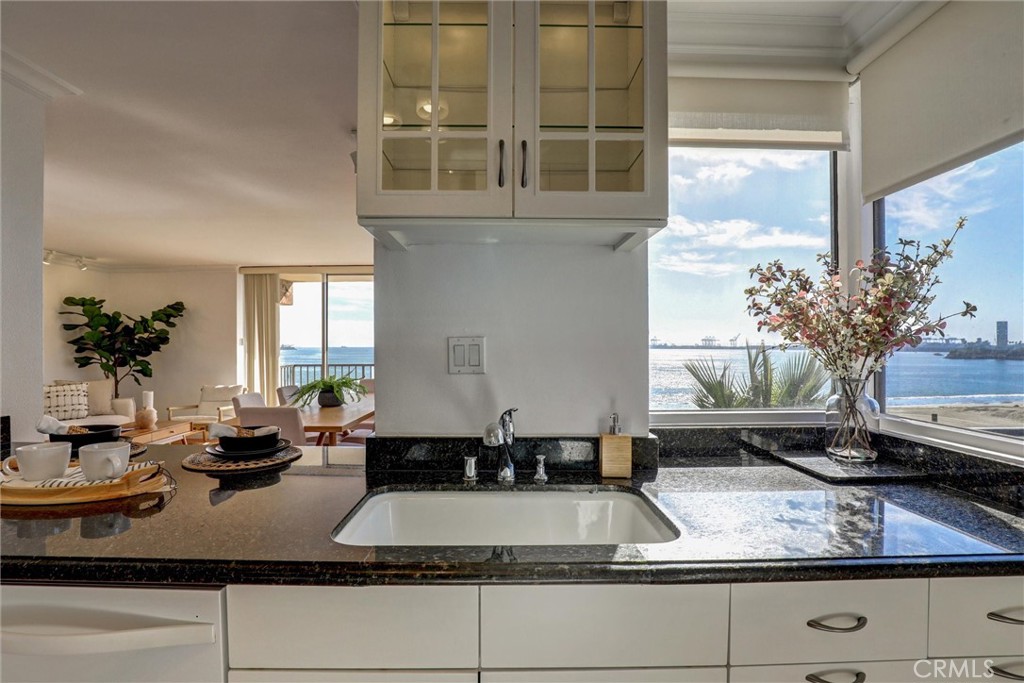 Queens Surf (QS) - Residential