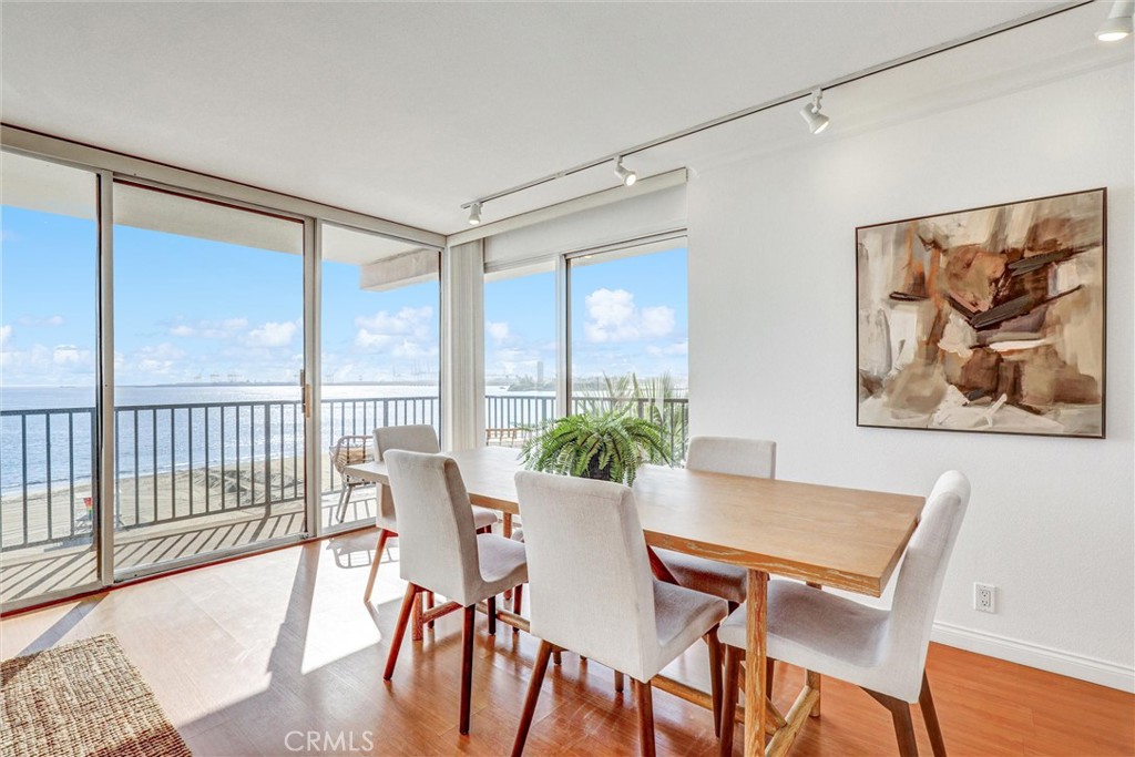 1750 E Ocean Boulevard 213