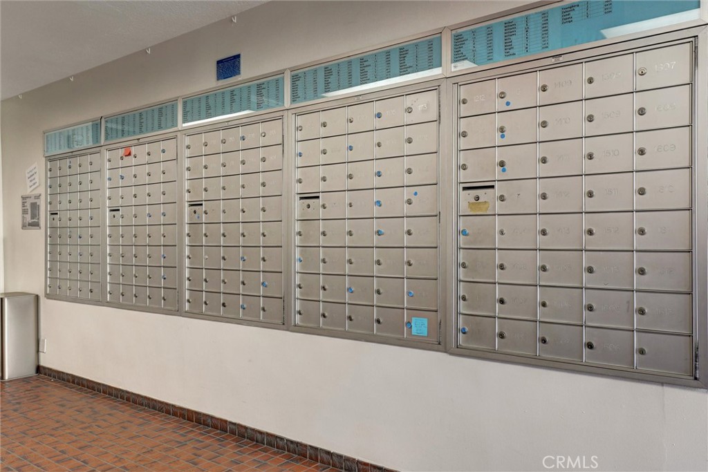 Queens Surf (QS) - Residential