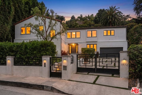Photo of 1972 Outpost Circle, Los Angeles, CA 90068 (MLS # 26845377)