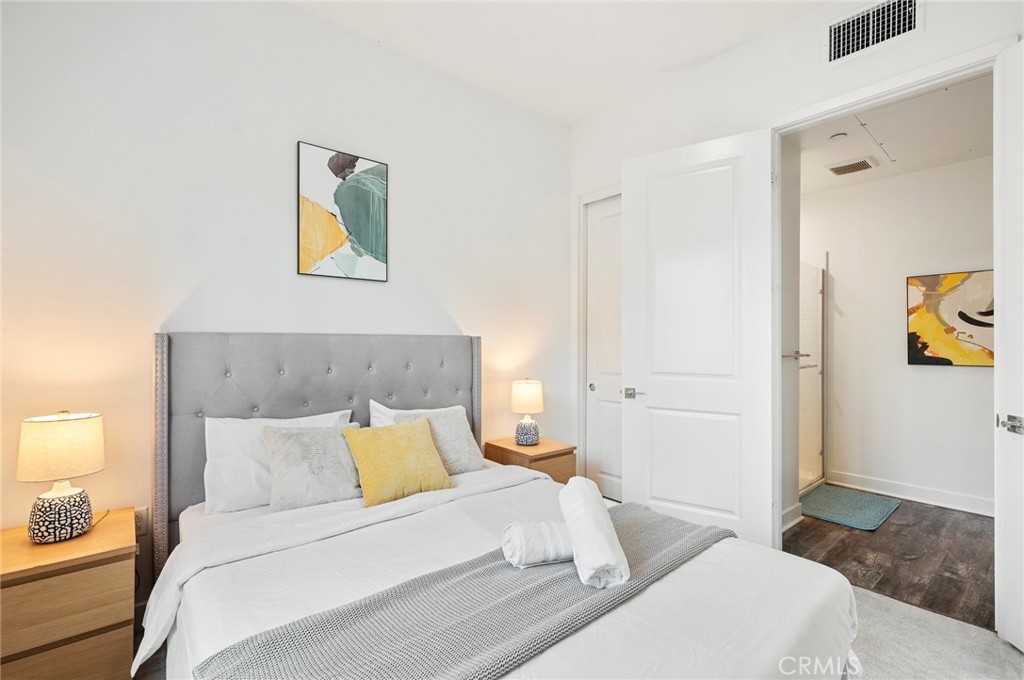 1502 S Urbana Street