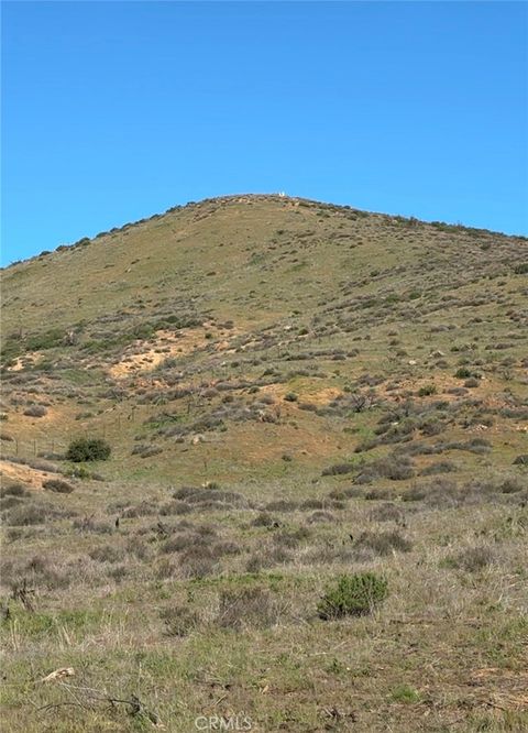 Photo of 0 Tuthill, Agua Dulce, CA 91350 (MLS # SR26059062)