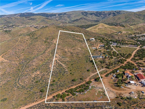 Photo of 0 Tuthill, Agua Dulce, CA 91350 (MLS # SR26059062)
