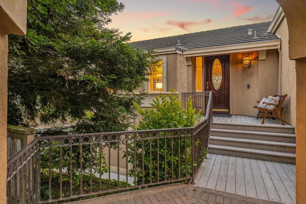 13 Parkgrove Drive