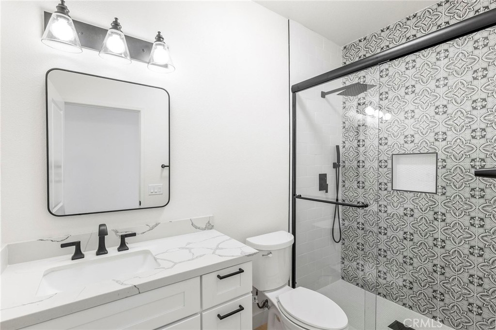 Flora Vista - Residential