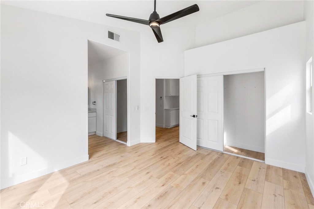 Flora Vista - Residential