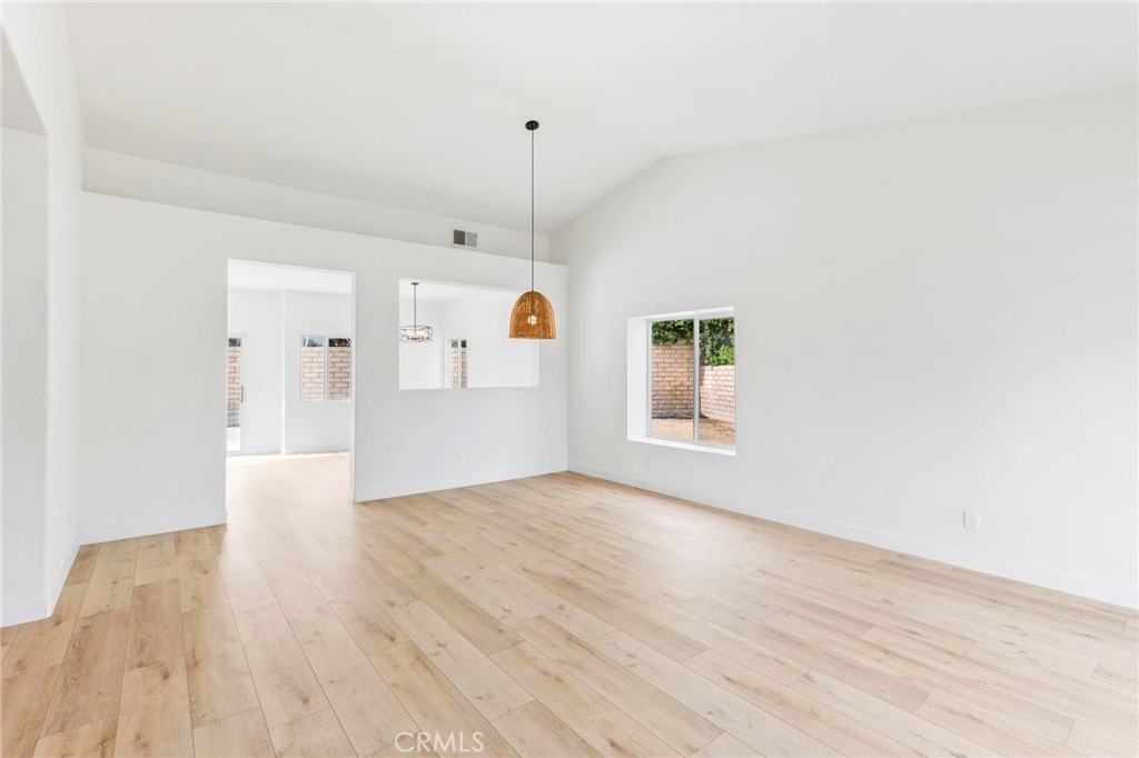 Flora Vista - Residential