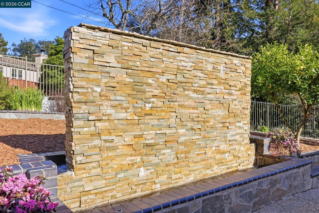128 Diablo View Dr