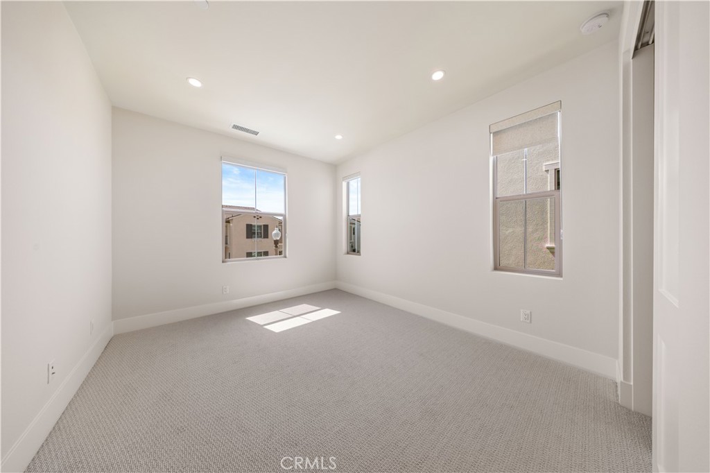 OLIVEWOOD - Residential