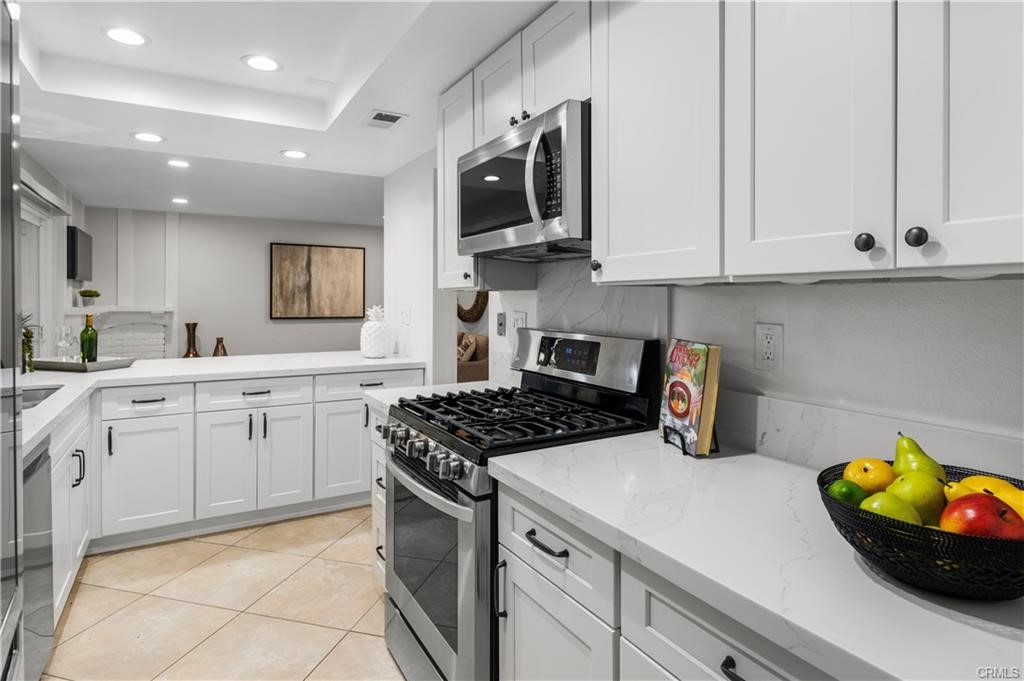 Amberwood (N.W.) (AW) - Residential Lease