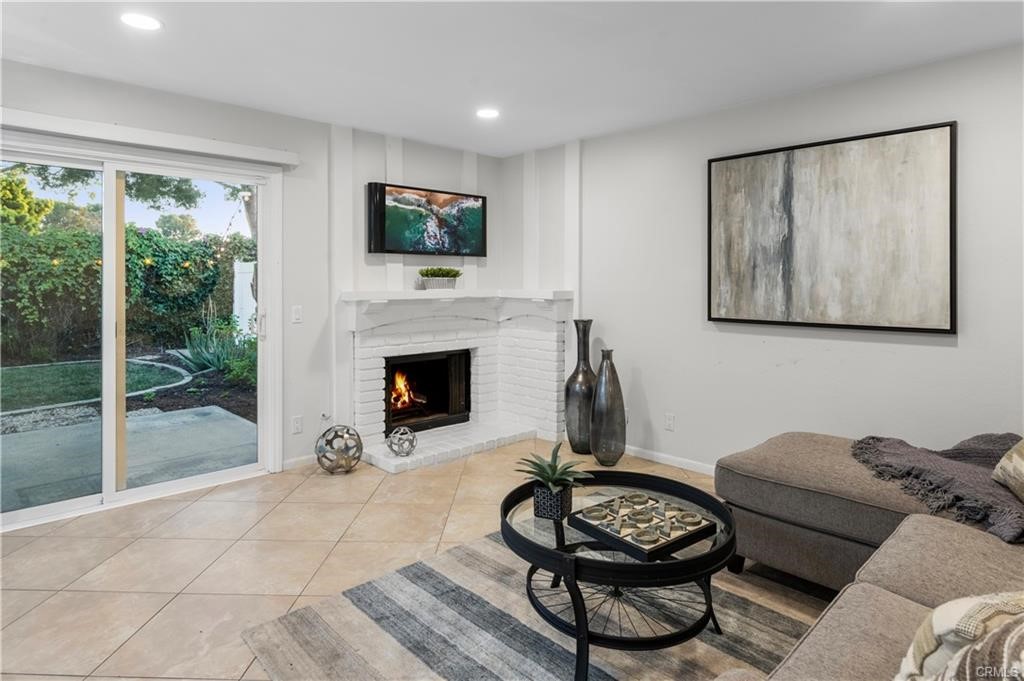 Amberwood (N.W.) (AW) - Residential Lease