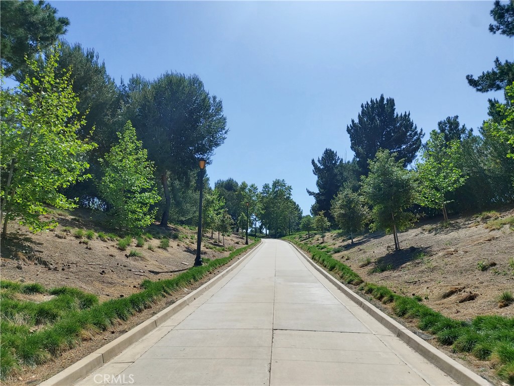 Amberwood (N.W.) (AW) - Residential Lease