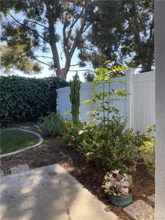 Amberwood (N.W.) (AW) - Residential Lease