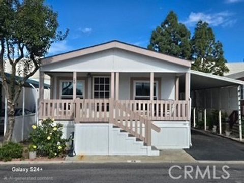 Photo of 195 Tierra Rejada Rd #29, Simi Valley, CA 93065 (MLS # BB26049888)