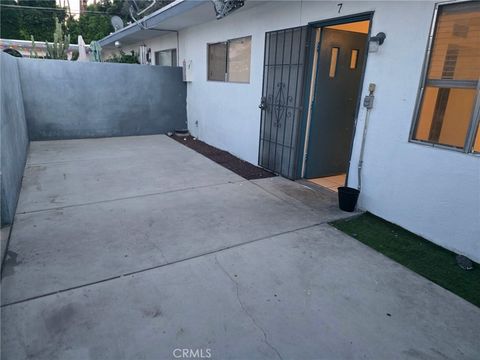 Photo of 238 S Saturmino #7, Palm Springs, CA 92262 (MLS # CV25269598)