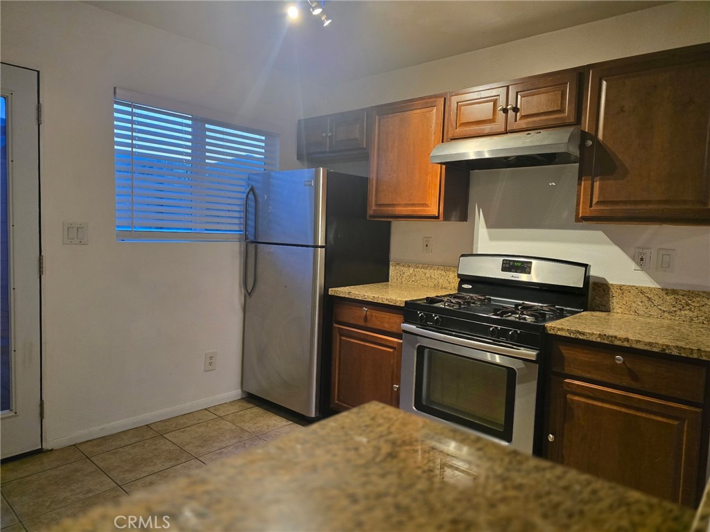 Central Palm Springs (33215) - Residential Lease