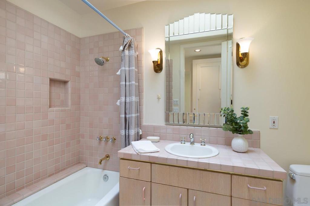 Rancho Santa Fe - Residential