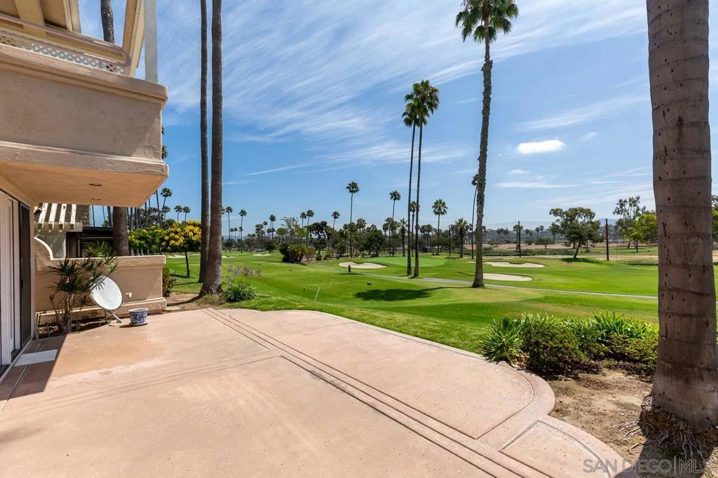Rancho Santa Fe - Residential