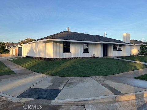 17271 Orange Yorba Linda CA 92886