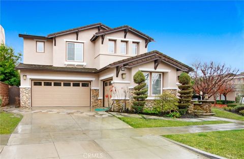 Photo of 2 Vinewood Lane, Ladera Ranch, CA 92694 (MLS # AR26113732)