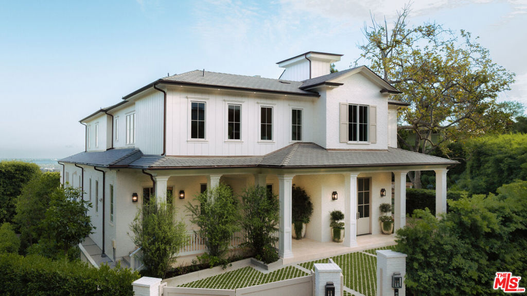 1682 San Onofre Drive