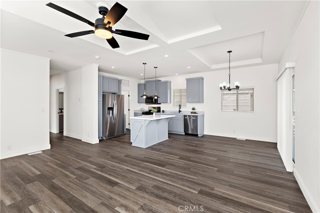 2755 Arrow Highway 169