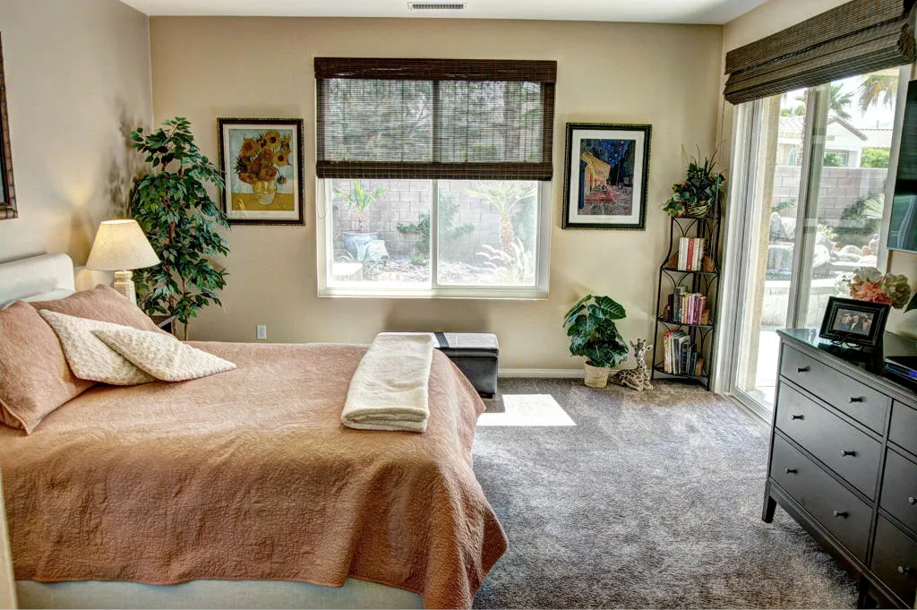 La Quinta, California 92253, United States, 2 Bedrooms Bedrooms, ,2 BathroomsBathrooms,Residential,Pending,214262