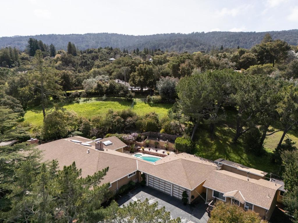 252 Raymundo Drive