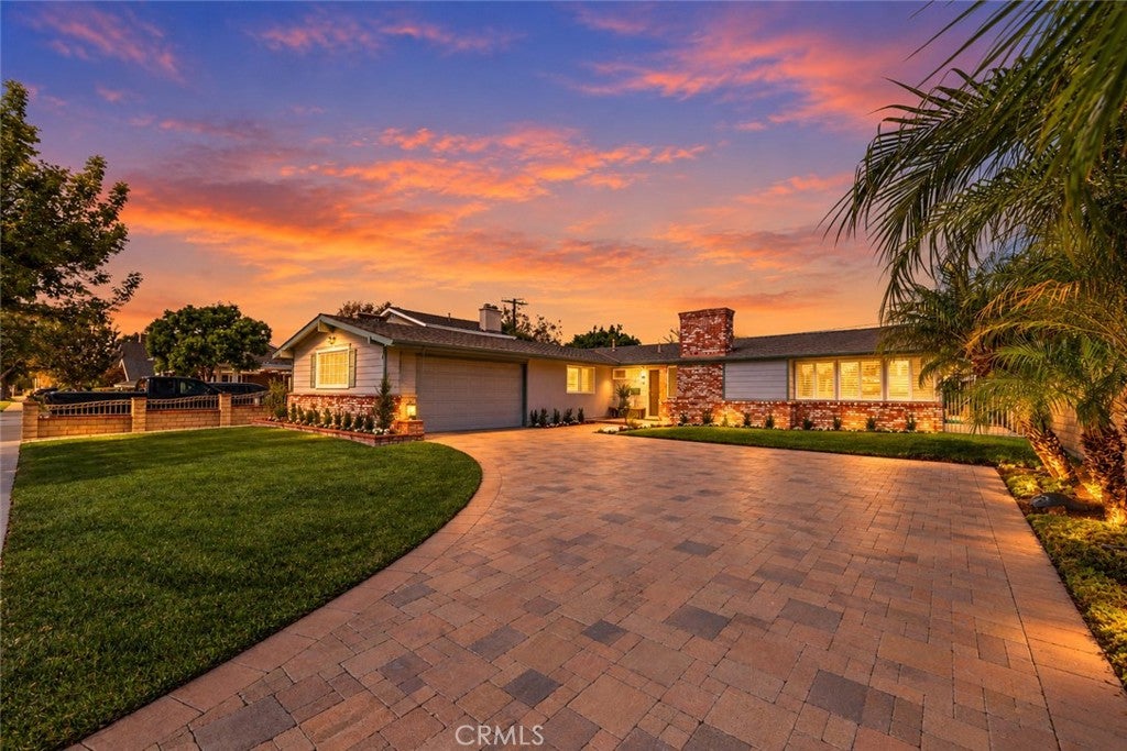 3161 Mainway Drive DR