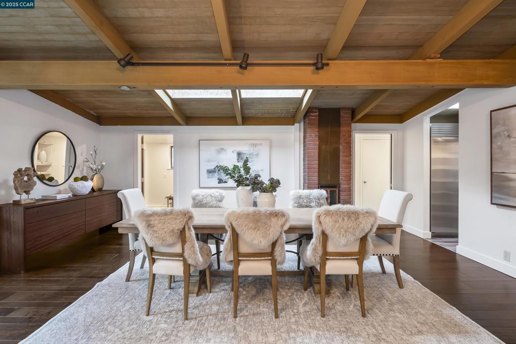 ORINDA C.C. - Residential