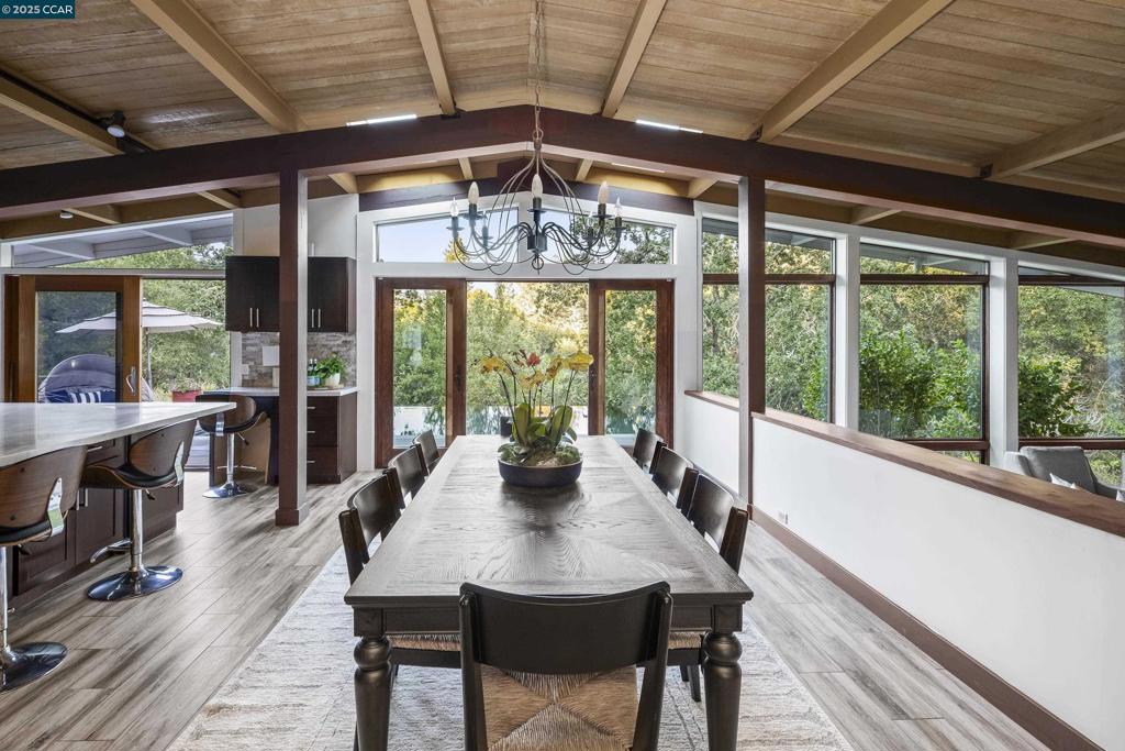 ORINDA C.C. - Residential