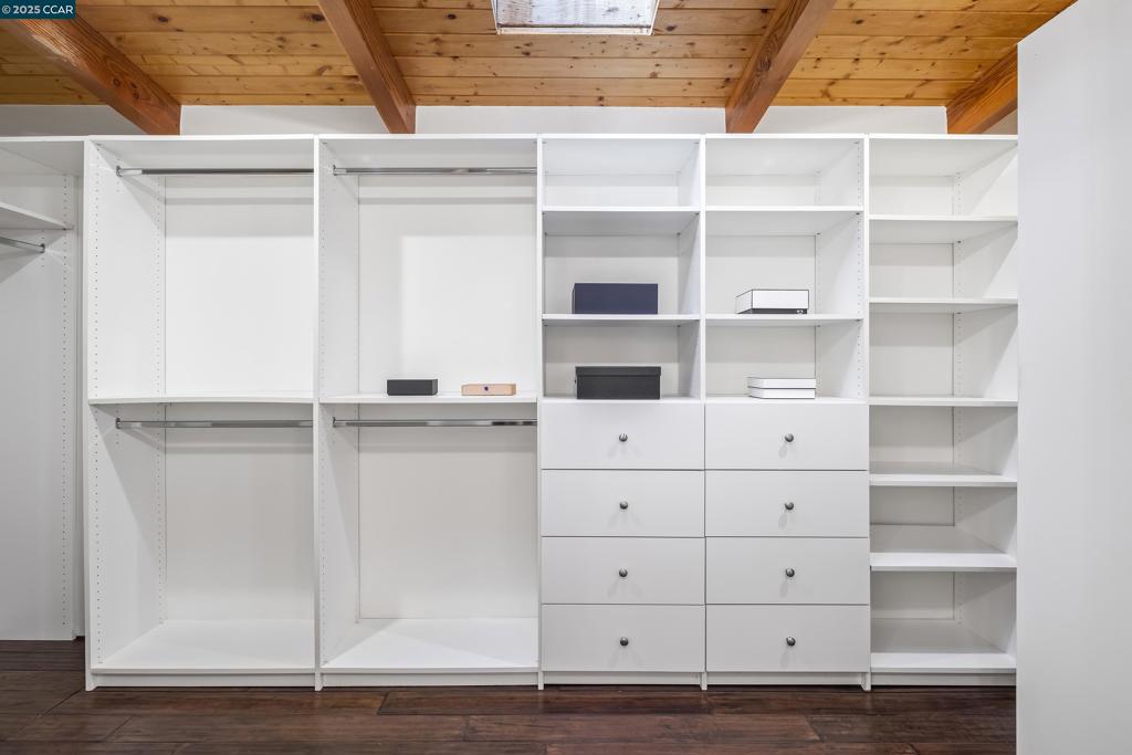 ORINDA C.C. - Residential