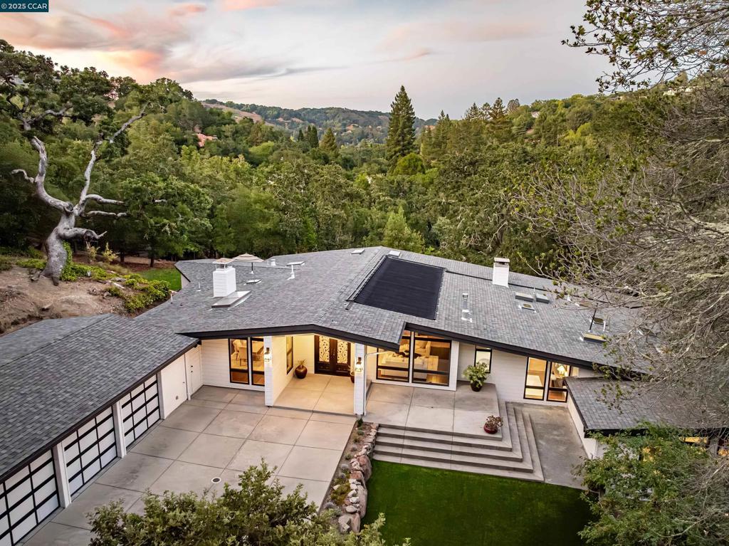 ORINDA C.C. - Residential