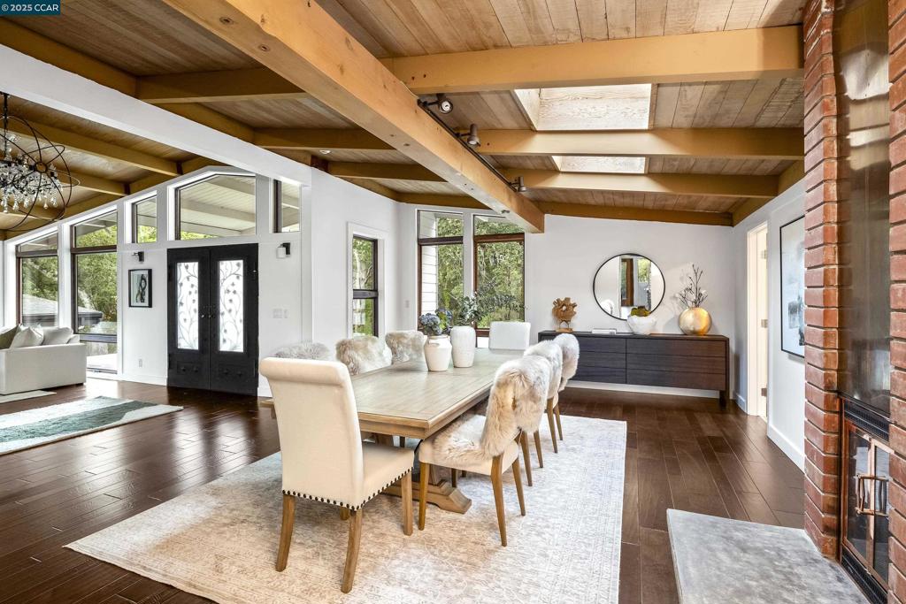 ORINDA C.C. - Residential