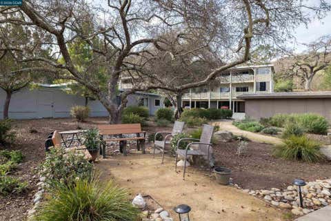 Tiny photo for 1348 Rockledge Lane LN #7, Walnut Creek, CA 94595 (MLS # 41141991)