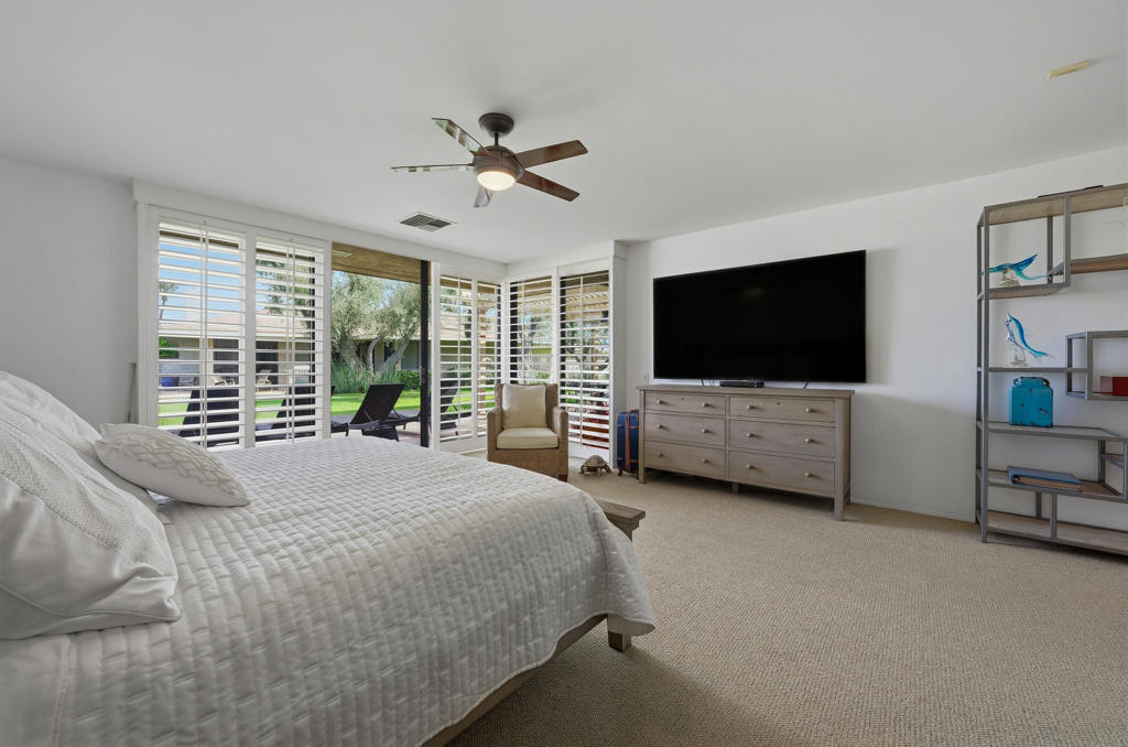 The Springs C.C. - Residential