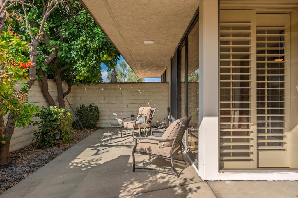 The Springs C.C. - Residential