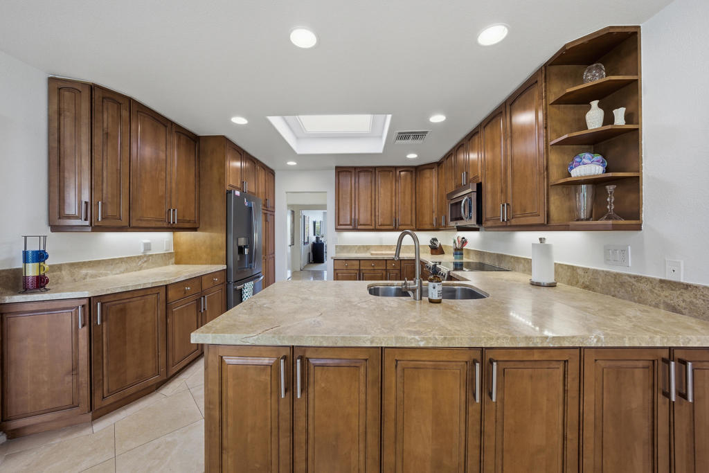 The Springs C.C. - Residential