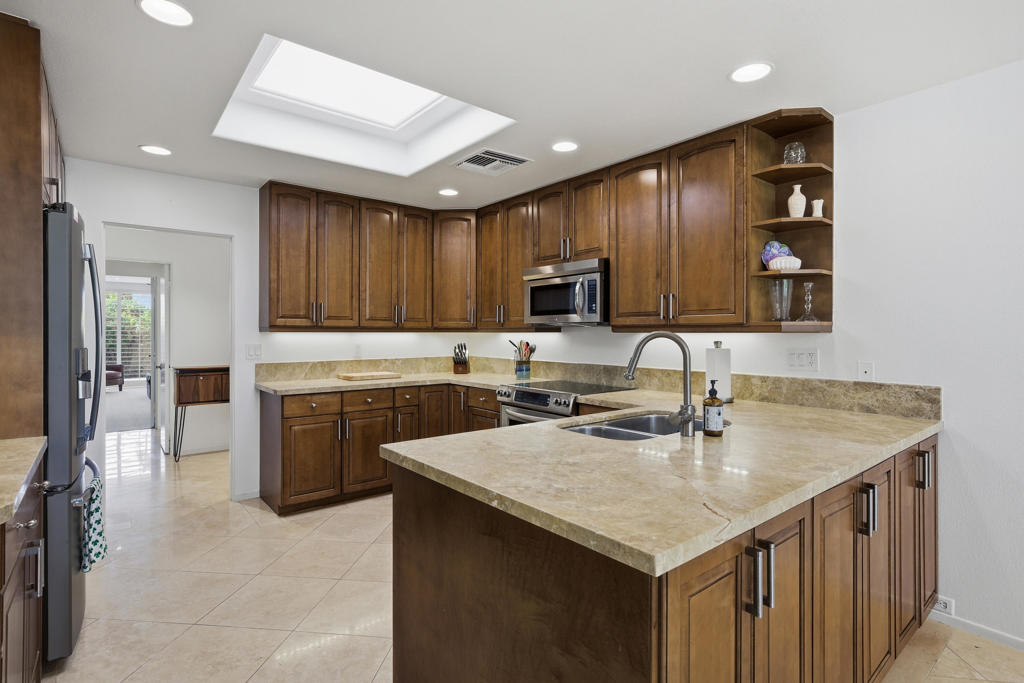 The Springs C.C. - Residential