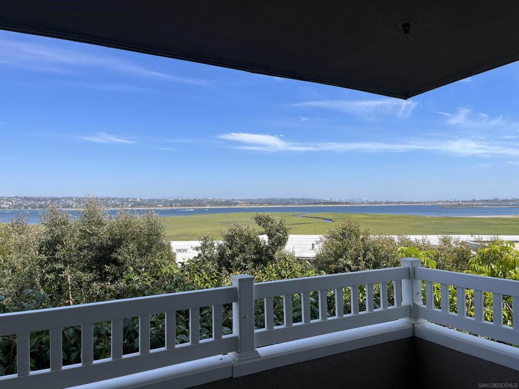 Gorgeous Bay view Pacific Beach 2 bedroom with a designated covered parking spot and two lockable storage areas! This is an amazing location with great proximity to all that San Diego has to offer and the complex also features elevator access, a community pool, jacuzzi, exercise room, dry sauna & BBQ.