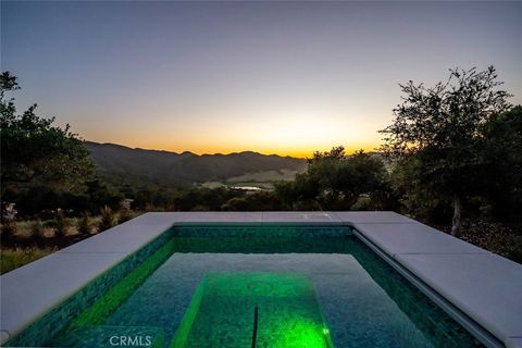 Tiny photo for 506 Bella Terra Court, San Luis Obispo, CA 93449 (MLS # PI26074567)