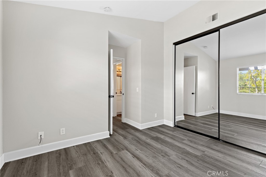 Las Flores (R1) (LF) - Residential Lease