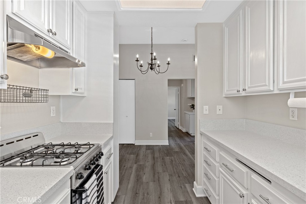 Las Flores (R1) (LF) - Residential Lease