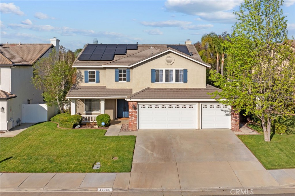 42984 Calle Reva