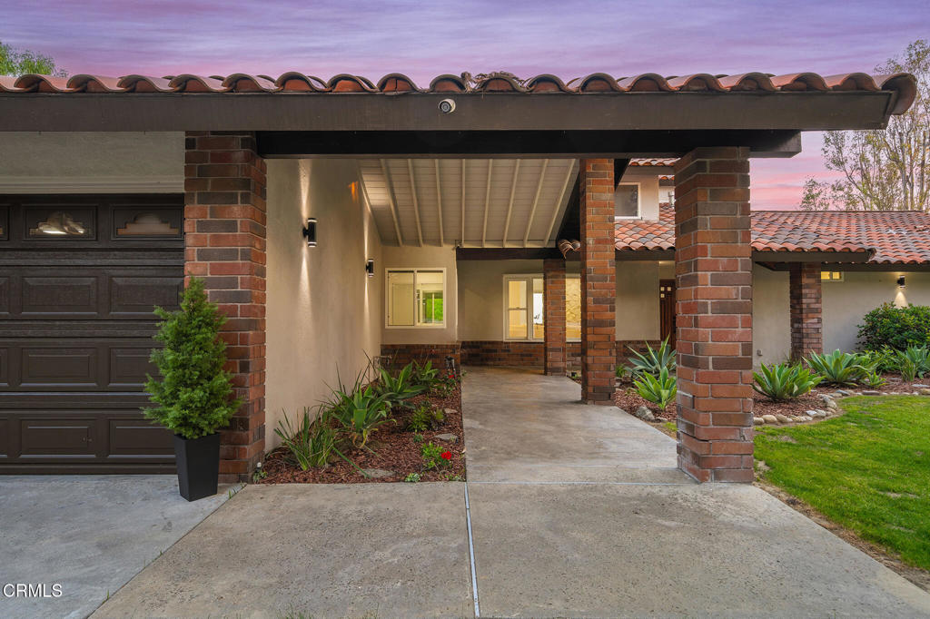 1509 Le Flore Drive