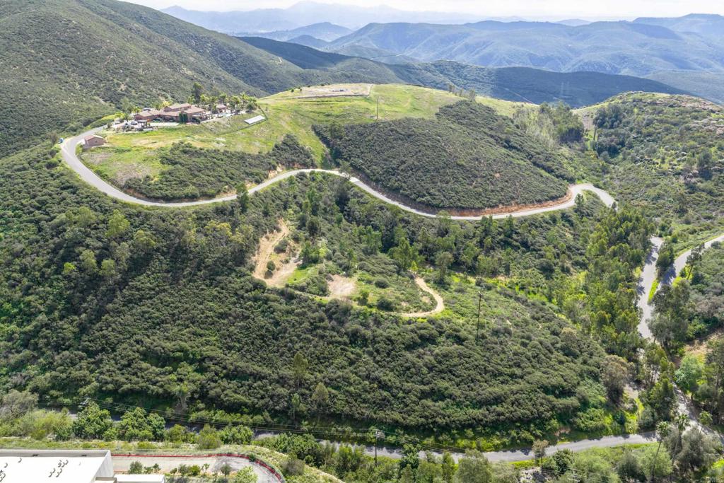 0 Attebury Road & Deadwood