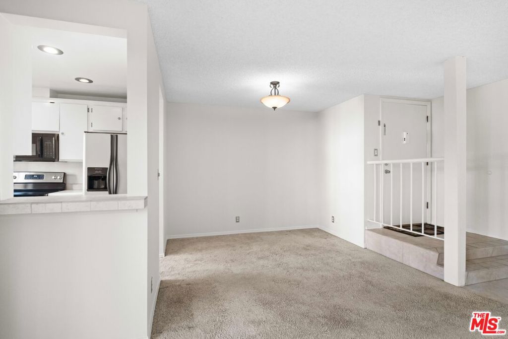 2207 Summertime Lane
