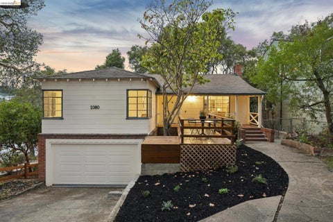 Photo of 2380 Leimert Blvd BLVD, Oakland, CA 94602 (MLS # 41150912)