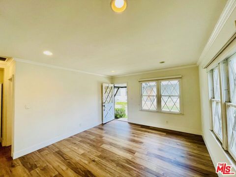 Photo of 4441 Tujunga Avenue #1, North Hollywood, CA 91602 (MLS # 26651625)
