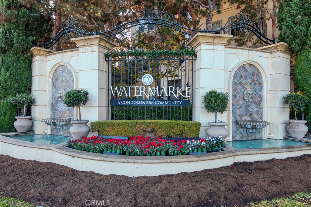 2408 Watermarke Place